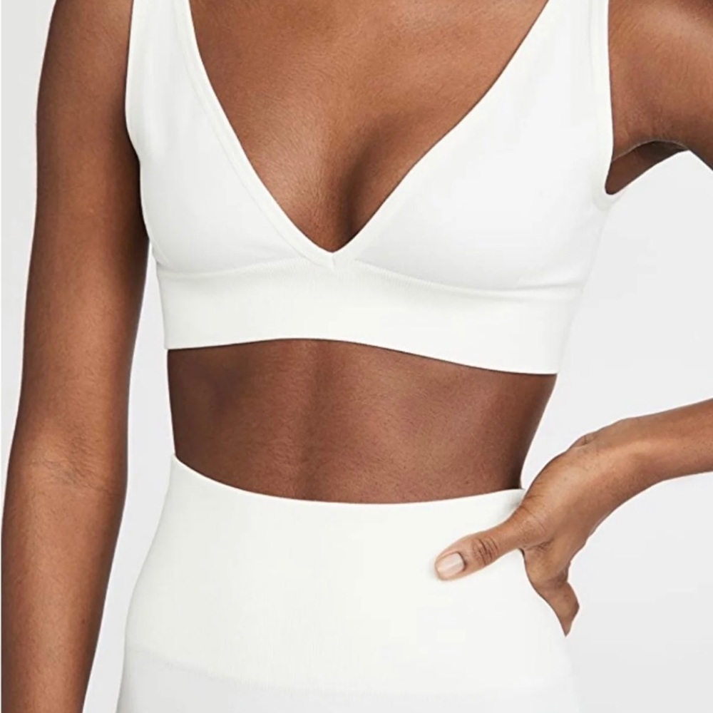 WeWoreWhat V neck Sports Bra